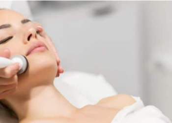 8 Reasons to Try Professional Skin Tightening Treatments
