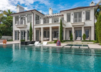 Why Pillar 22 Is the Best General Contractor in West Palm Beach, Florida